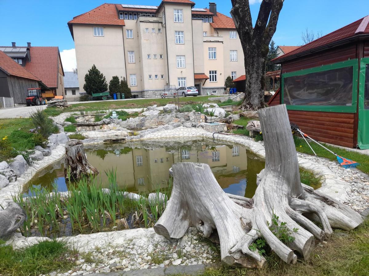 Apartments And Rooms Kod Eli Равна-ґора Екстер'єр фото