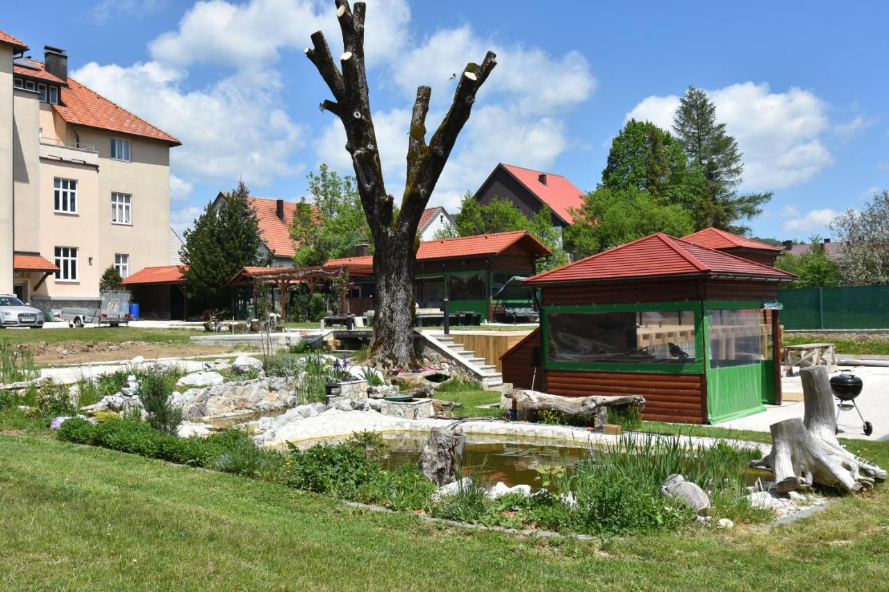 Apartments And Rooms Kod Eli Равна-ґора Екстер'єр фото