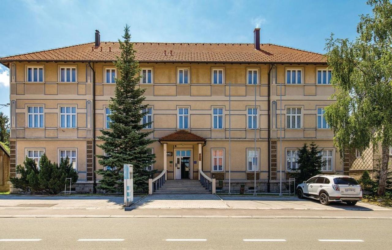 Apartments And Rooms Kod Eli Равна-ґора Екстер'єр фото
